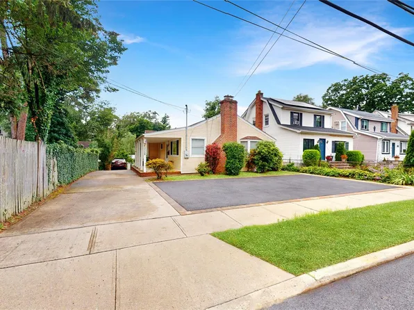 2150 Grove Street, North Baldwin, NY 11510