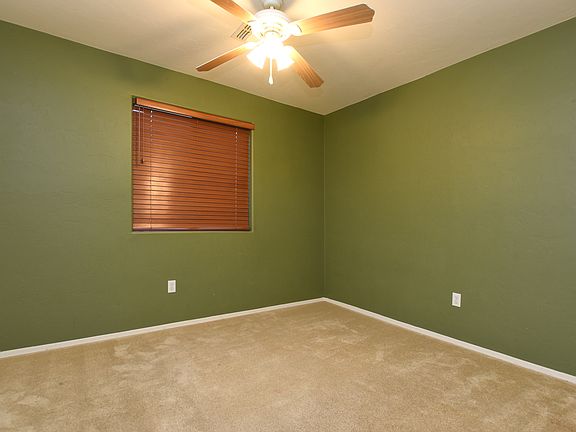 5th image of 5919 E Chaucers Dr