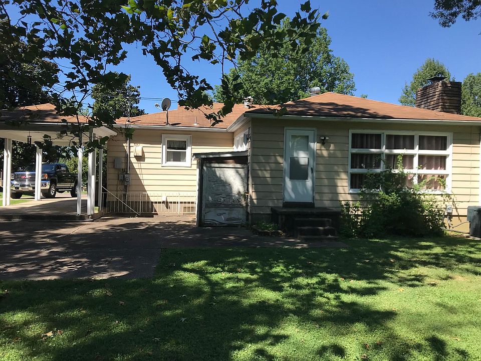 1608 Perryville Rd, Cape Girardeau, MO 63701 Zillow