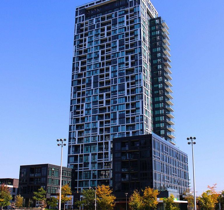 1st image of 25 Nicholas Ave #1504