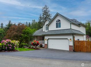 23184 Brandon Place NW, Poulsbo, WA 98370