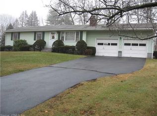 5 Oakwood Dr, Stafford Springs, CT 06076