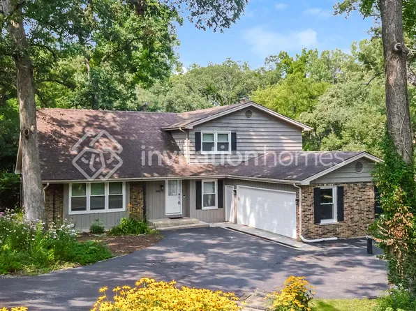 42W174 Timber Trl, St Charles, IL 60175