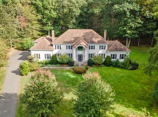 23 Aldo Dr, Woodbridge, CT 06525