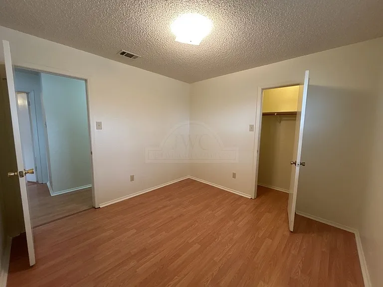 3422 Chisholm Trl — Photo 14