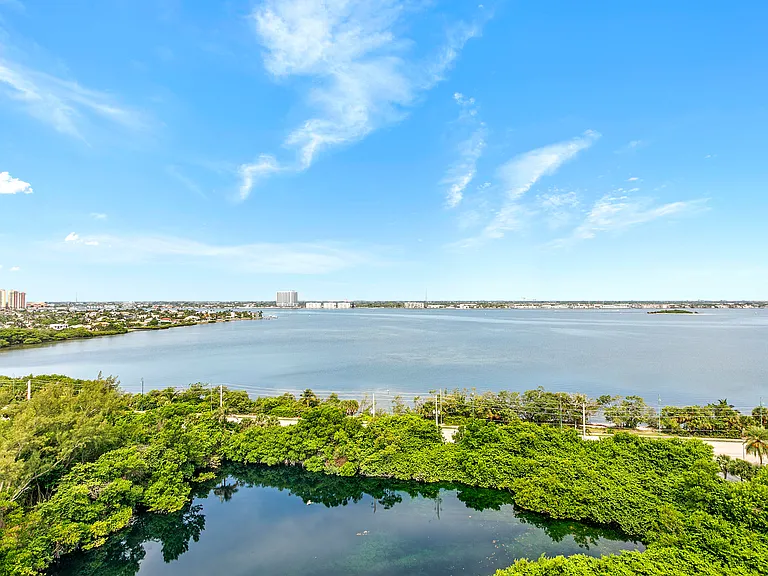 5070 N Ocean Dr #10C — Photo 60