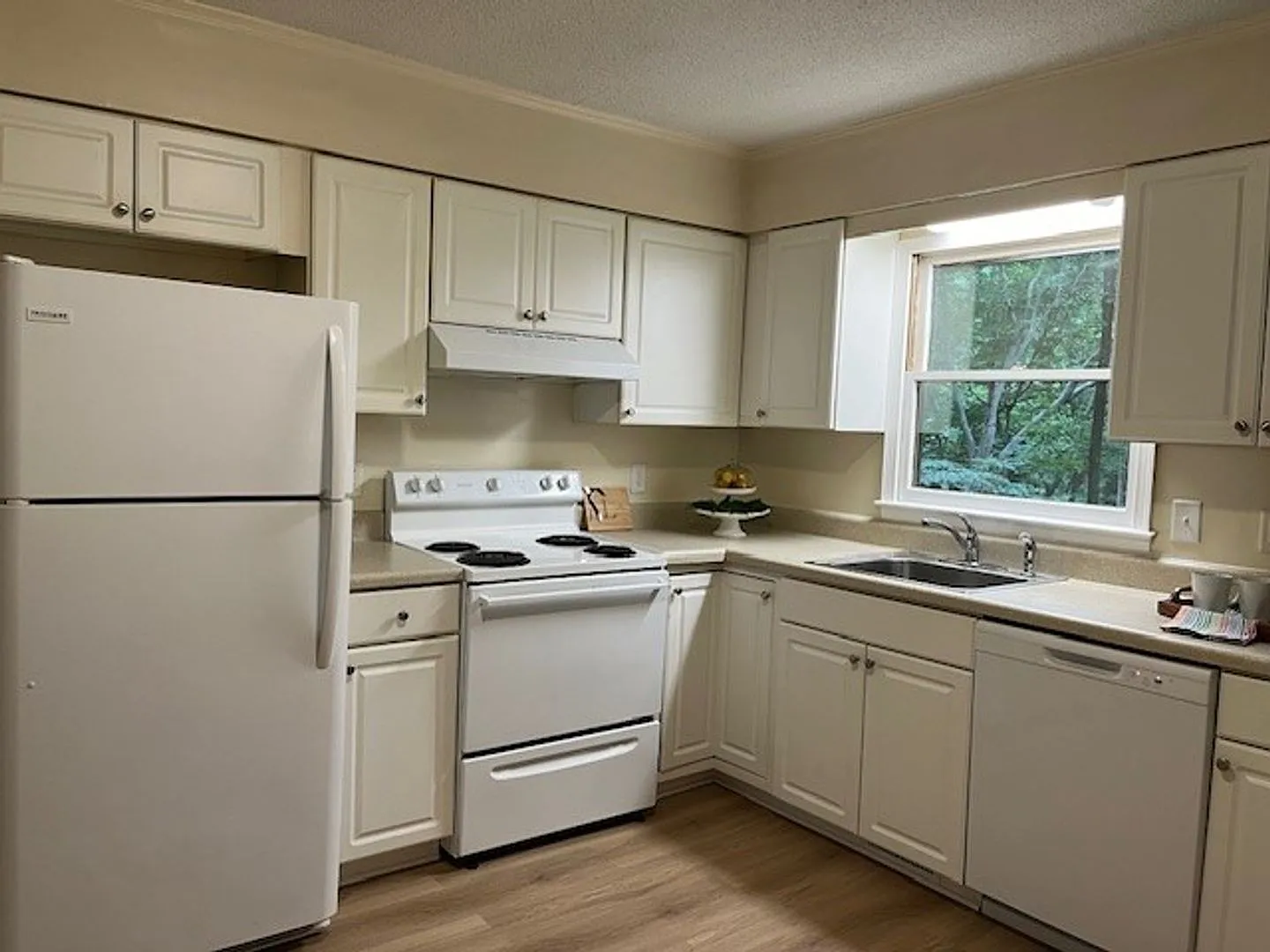 243 Cedar Terrace Rd — Photo 1