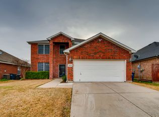 13644 Cherokee Ranch Rd, Fort Worth, TX 76115