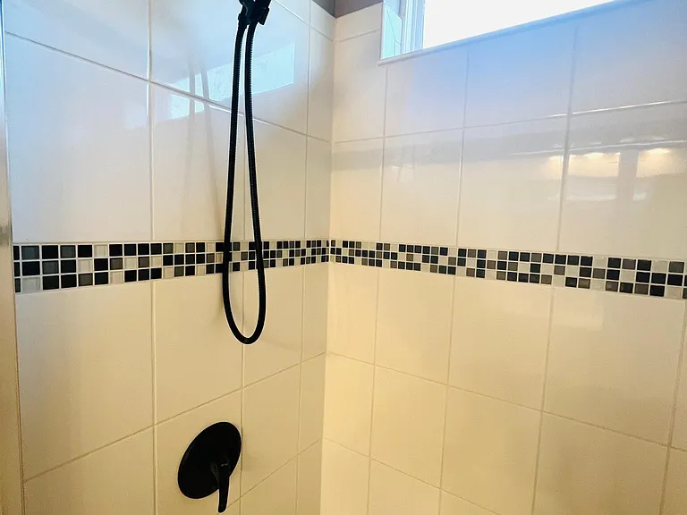 11321 Leland Groves Dr — Photo 33