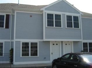 166 Pinehurst Ave APT 13, Swansea, MA 02777