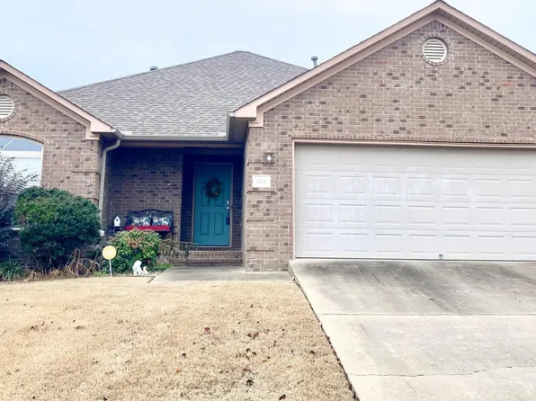 1630 Jasmine Ln, Conway, AR 72034