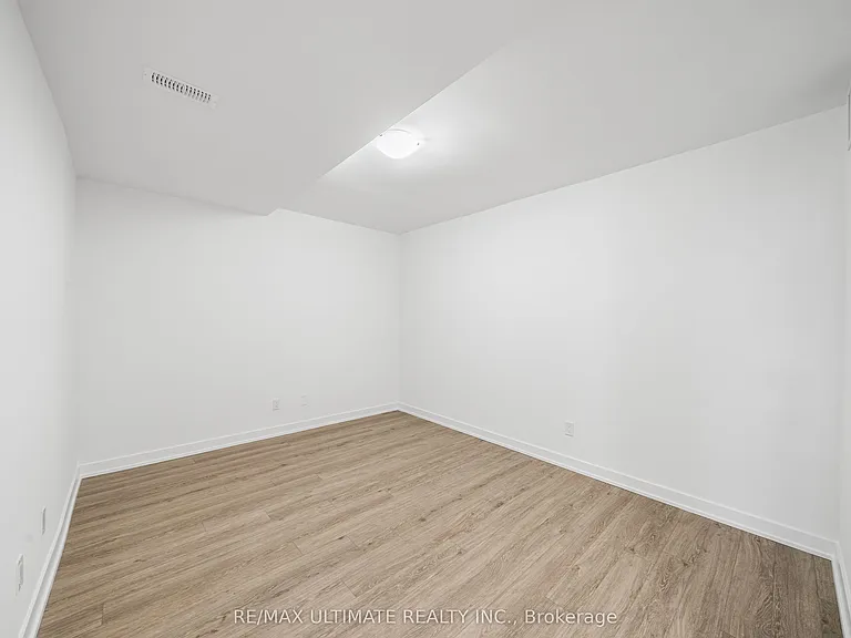35 Birchcliff Ave #34 — Photo 16