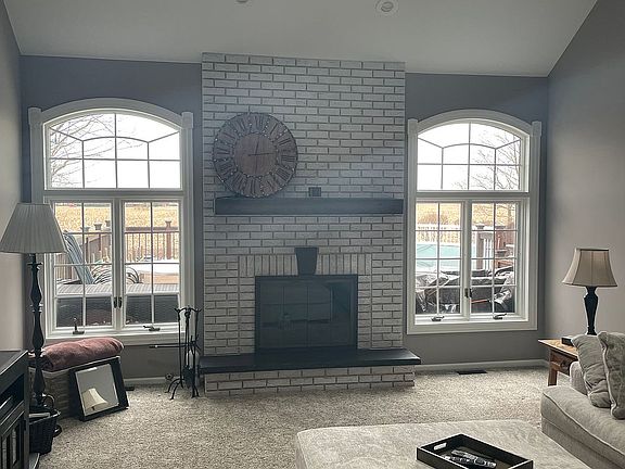 5th image of 22144 Pembrook Dr