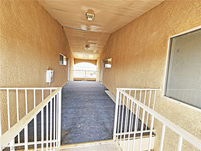 2321 E Calvada Blvd #6 — Photo 2
