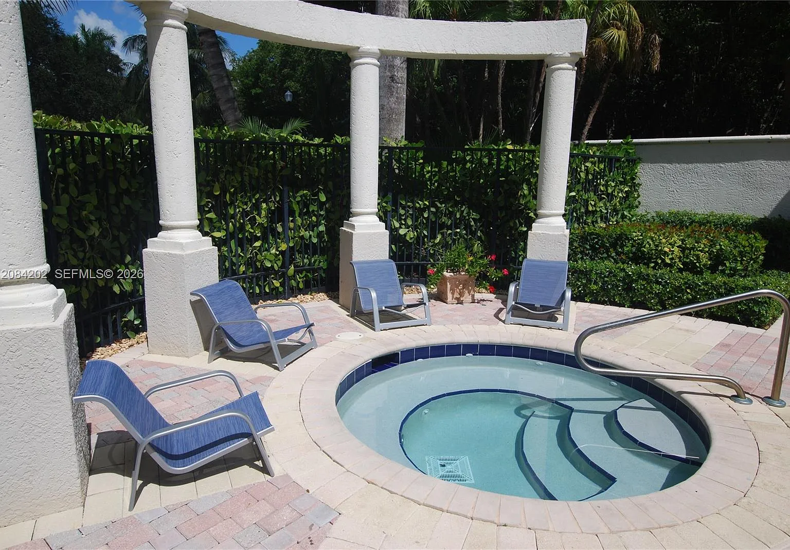 Tuscany On The Intracoast — Photo 4