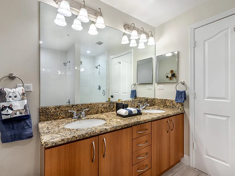 255 NE 3rd Ave #2212 — Photo 15