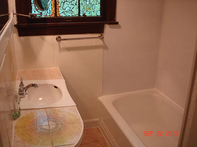 610 Cliff Dr — Photo 11