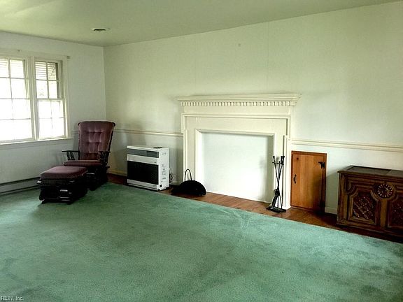 3rd image of 8243 Gale Ave
