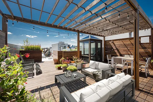 Sold by Bold New York | media 13