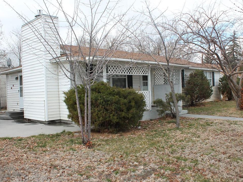 1st image of 624 E Jackson Ave