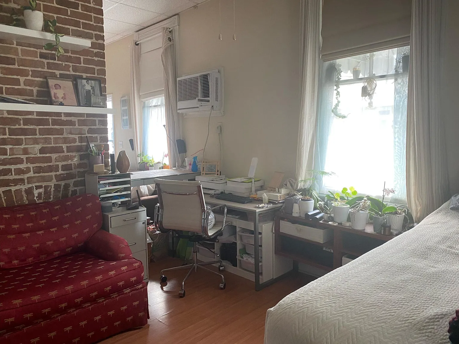 Studio, 350 sqft, $875 — Photo 4
