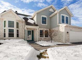W139N6417 Manor Hills Blvd, Menomonee Falls, WI 53051