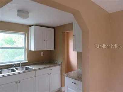 320 Dummitt Ave #B — Photo 2