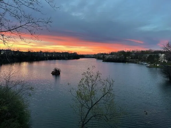 1213 Lake Shore Dr #247, Columbus, OH 43204