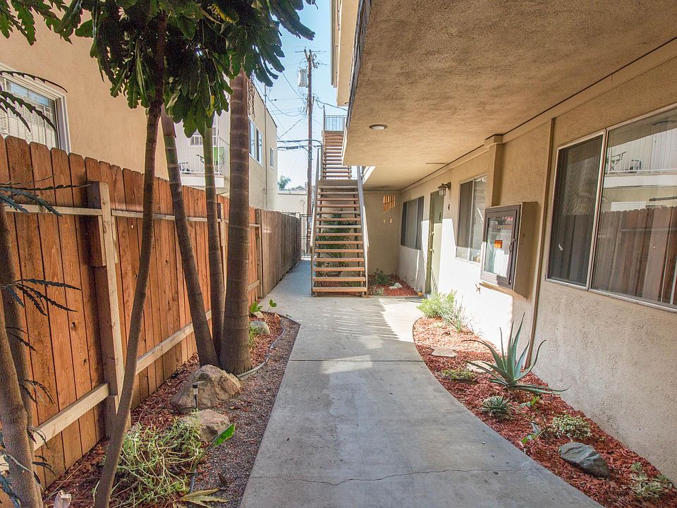 1st image of 645 Lime Ave APT 1