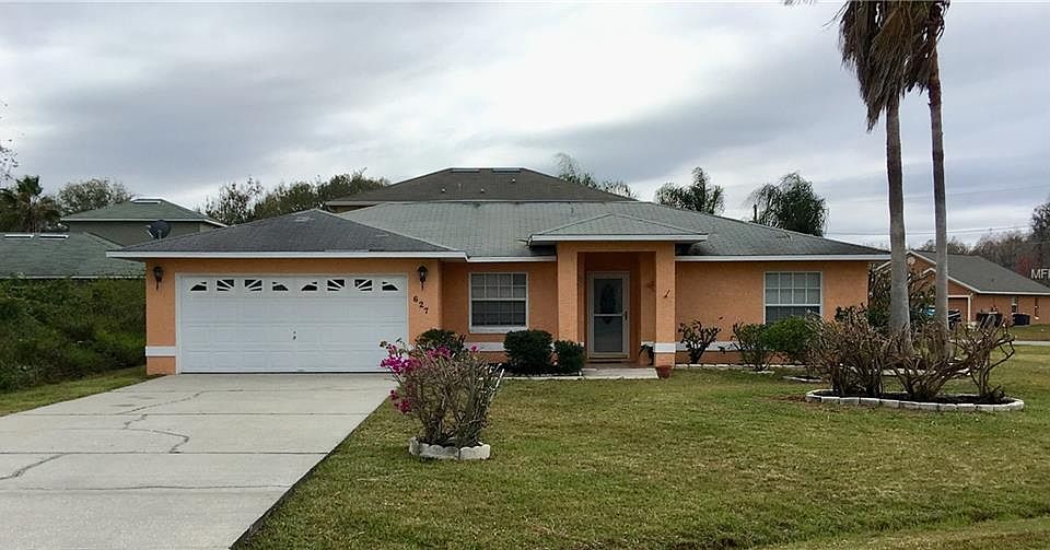 1st image of 627 Muskrat Dr