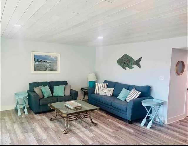 19610 Gulf Blvd #208 — Photo 7