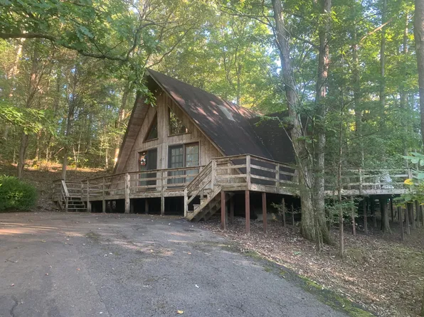 427 Dark Hollow Rd, Irvine, KY 40336