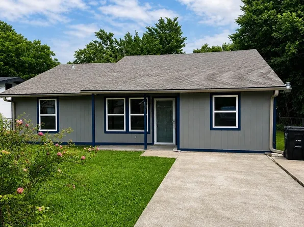 106 N 4th St, Crandall, TX 75114
