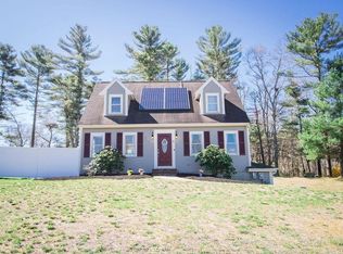 4 Bog Iron Rd, West Wareham, MA 02576