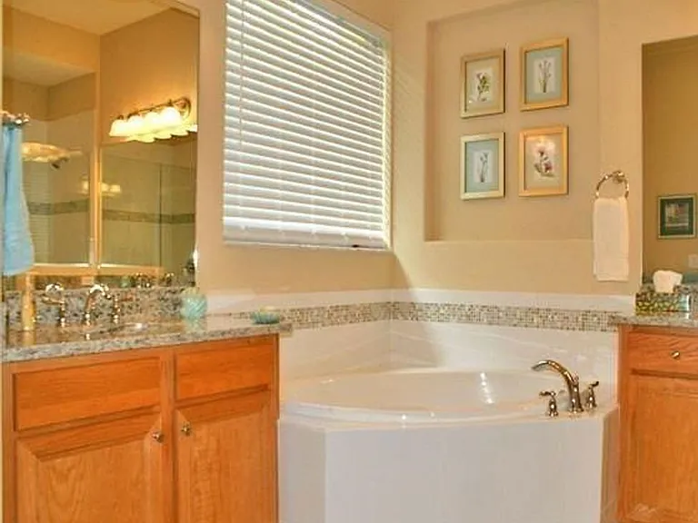 7414 Acorn Way — Photo 7