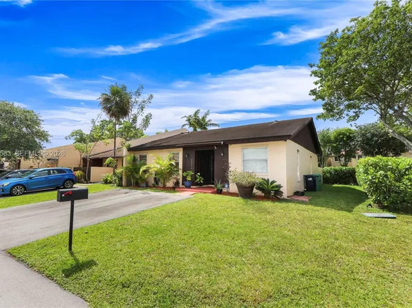 12316 SW 119th Ln, Miami, FL 33186