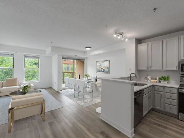 660 N 2nd St Unit 301, Minneapolis, MN 55401