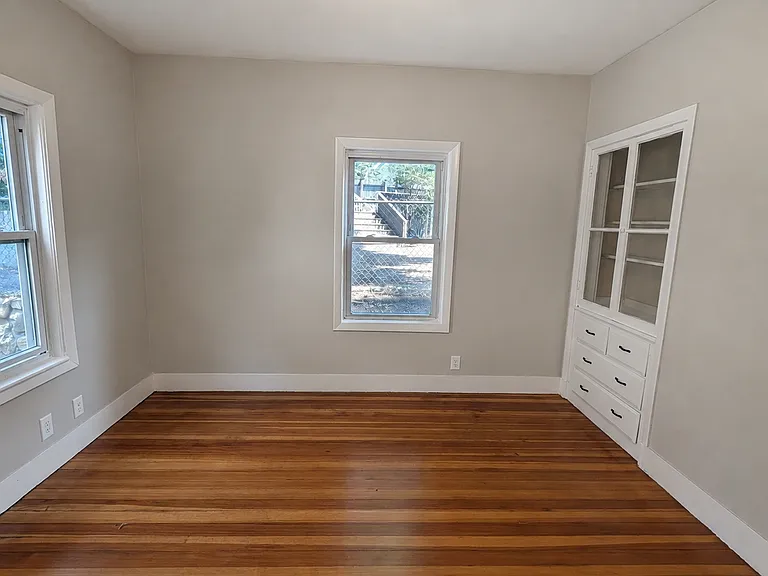 78R Mount Vernon St #1-R — Photo 3