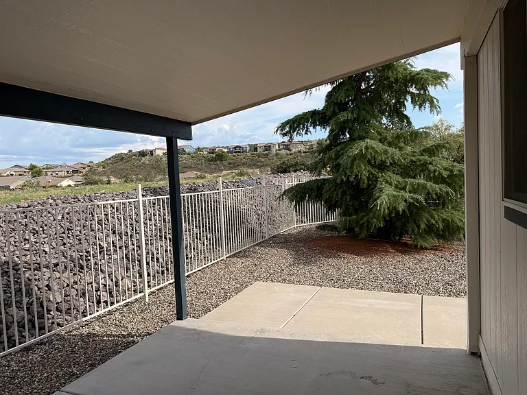 2828 Jerry St — Photo 32