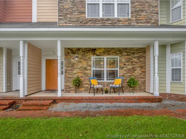 913 Cora Lee Dr, Fayetteville, NC 28303