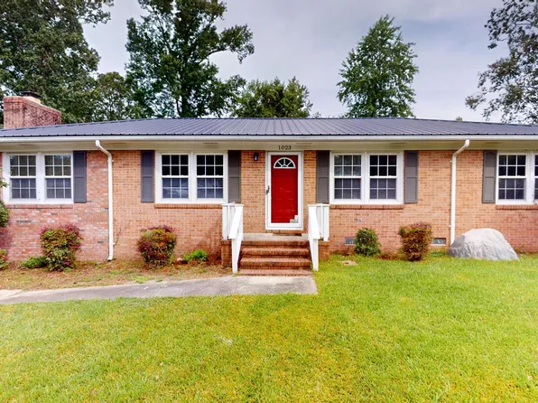1023 Oak Drive, Jacksonville, NC 28546