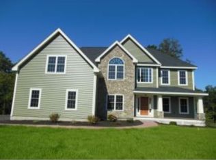 30 Peaslee Rd, Bow, NH 03304