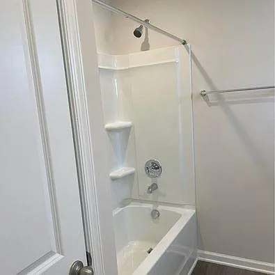 242 C Christiana Ln — Photo 8