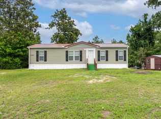 10447 Miller Cir, Youngstown, FL 32466