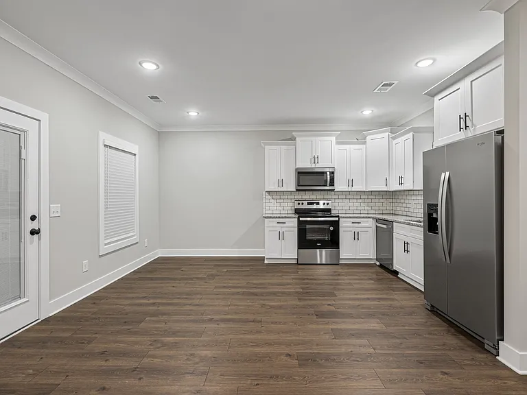 2624 S Main St #7 — Photo 16