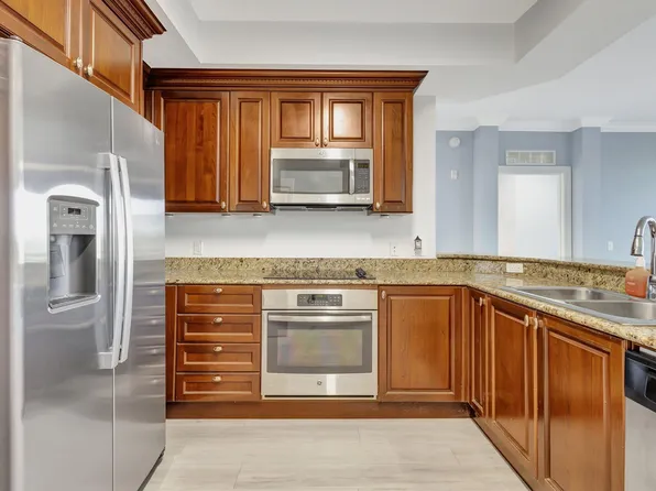 1690 Renaissance Commons Boulevard #1401, Boynton Beach, FL 33426
