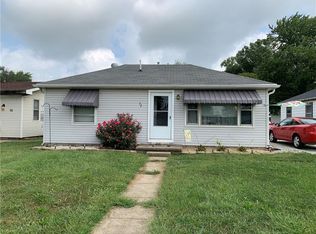 72 Dewitt Ave, Mattoon, IL 61938