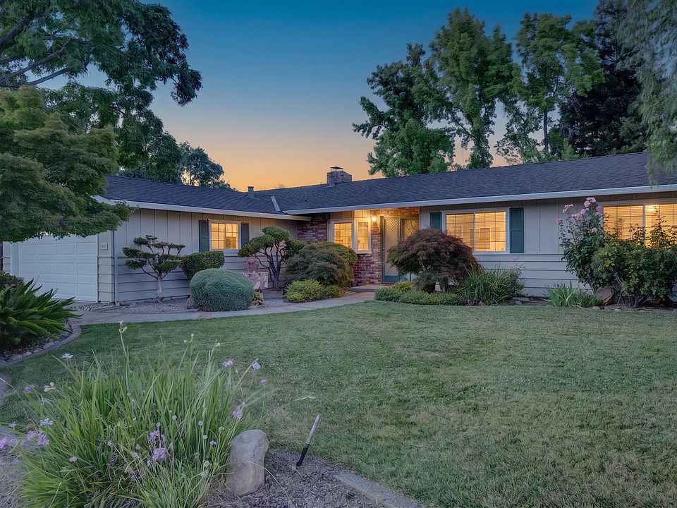 1st image of 1214 Kilarney Ln