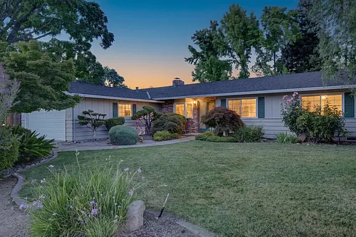 1214 Kilarney Ln Photo 1