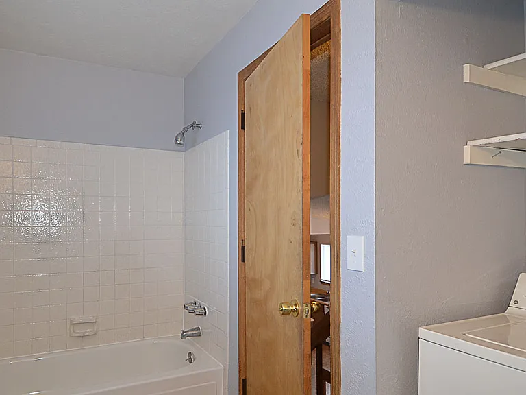 4902 S Rifle Ct — Photo 7